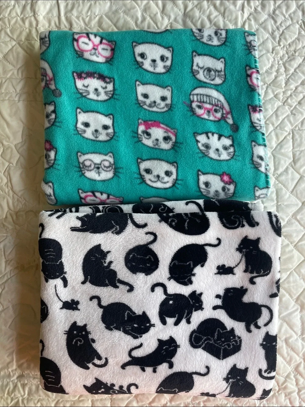 Soft Fleece Cat Blanket for Pets - Teal & Black/White Cat Prints
